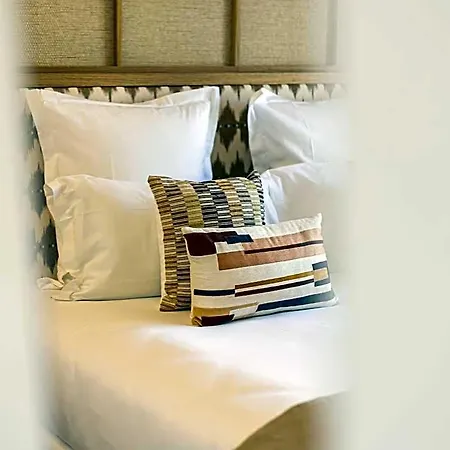 Hotell Lou 4*