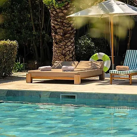 Lou Hotell Saint-Tropez